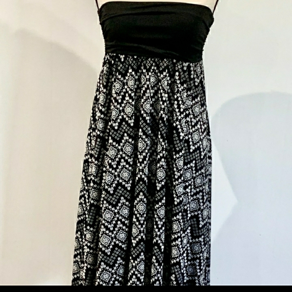 Asymmetrical Dress/Skirt Size L Women Black White